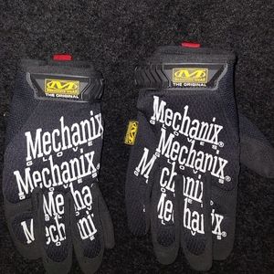 Mechanix wear work gloves